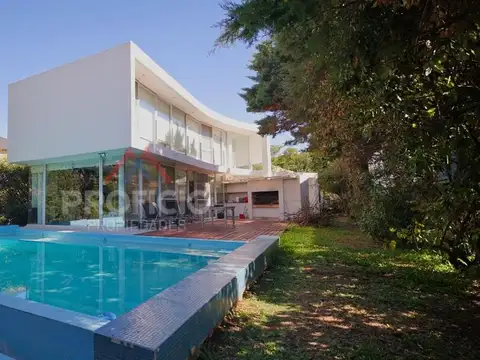 Casa en Venta en Countries y Barrios Cerrados en Berazategui, Partido de Berazategui