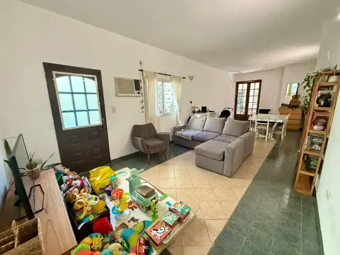 Casa de Pasillo en venta 2 Dormitorios Rosario