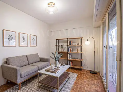 Venta 2 Ambientes a Refaccionar en Recoleta
