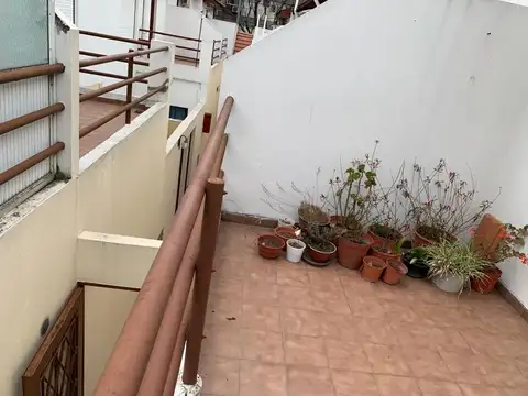 Depto Tipo Casa en Venta en Liniers, USD 95.000