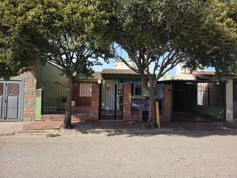 Casa en Venta en Industrial, Córdoba