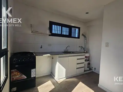Departamento en Alquiler con 1 cocheras