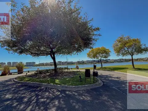 Terreno en Venta de 941,0 m2