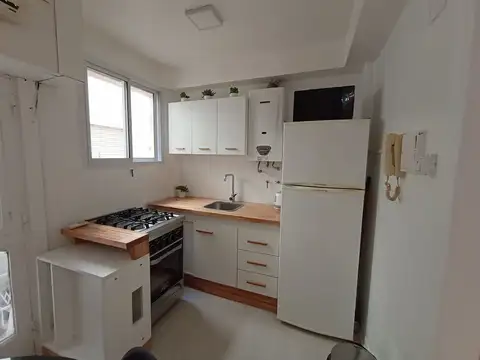 Depto Tipo Casa en Alquiler de 2 ambientes