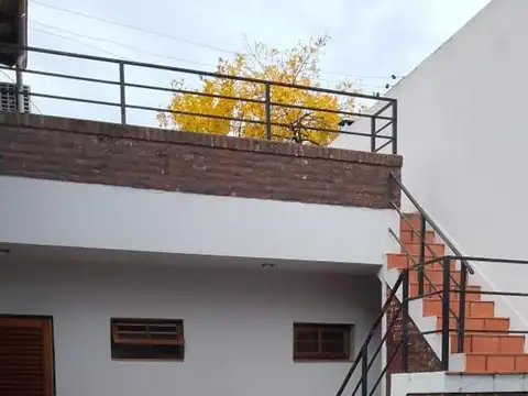 Casa 4 ambientes con 4 baños