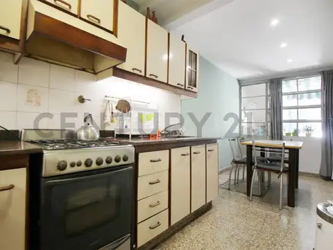 Venta Casa 4 Ambientes c/ Parrila y Terraza en Parque Chas