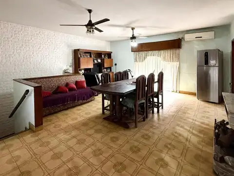 Chacabuco 900