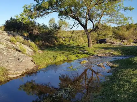 Terreno en Venta en La Falda, USD 12.159