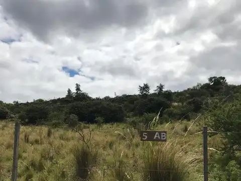 Club de Campo Los Tres Arroyos la Falda Lte  20 Mz F