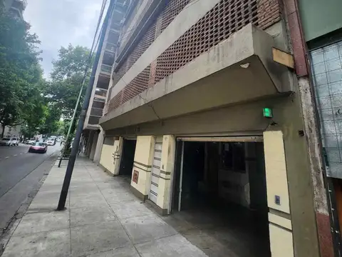 Venta cochera  en Flores