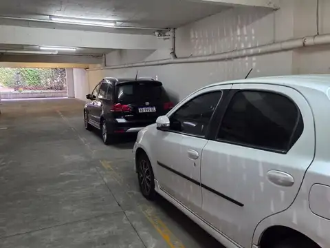 Cochera Cubierta Villa Urquiza