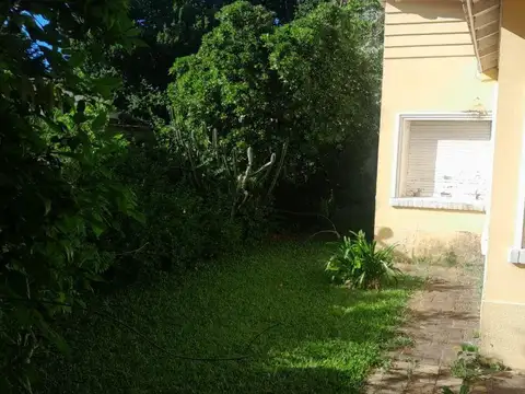 Casa en Venta en Manuel B Gonnet, USD 240.000