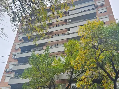 DEPARTAMENTO 2 DORMITORIOS LUMINOSO - EDIFICIO PILAY