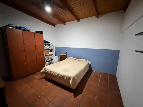 Casa interna unica de tres dormitorios con patio