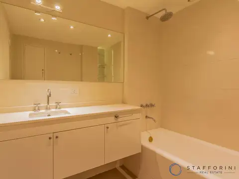 Departamento 4 ambientes con 3 baños