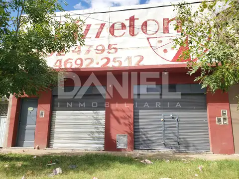 LOCAL COMERCIAL EN ALQUILER EXCELENTE UBICACION! SOBRE AV. BELTRAN, A METROS DEL TRIÁNGULO.
