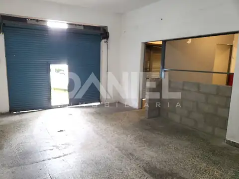 Local en Alquiler en Ituzaingo, $ 500.000