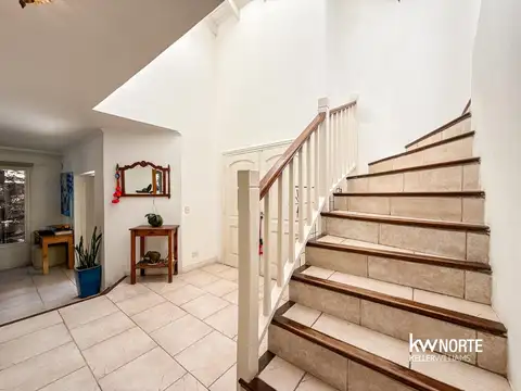 Casa a la venta en Barrio Talar del lago I