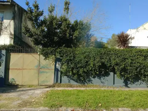 Galpón en alquiler en Quilmes Oeste