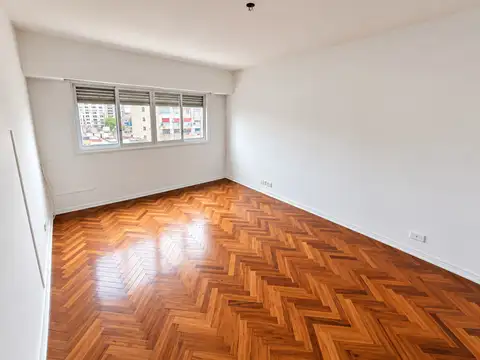 Departamento de 2 ambientes en alquiler para uso profesional en Morón Sur