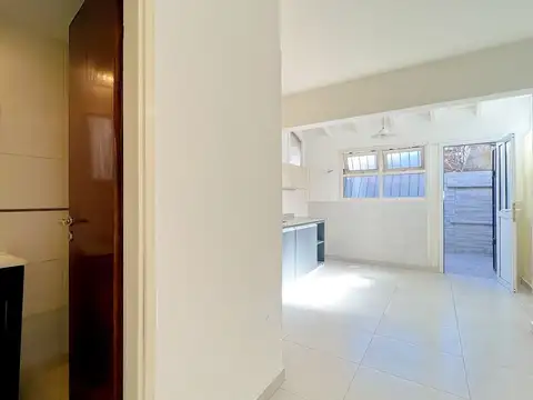 Depto Tipo Casa en Venta 16 años