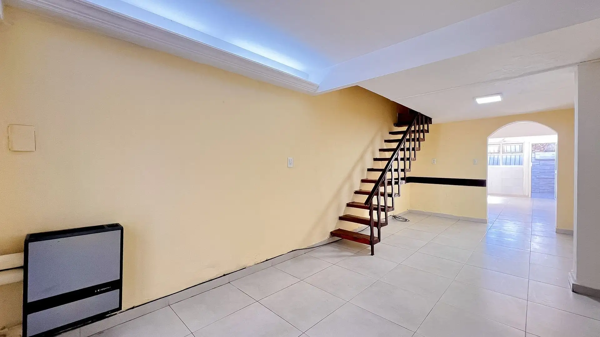 Venta duplex 3 amb barrio Villa Primera c cochera