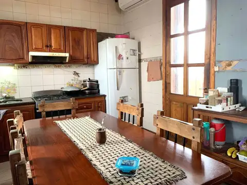 Depto Tipo Casa 6 ambientes con 2 baños