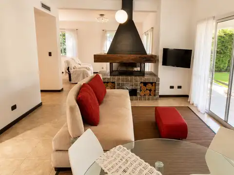 Casa en Alquiler 9 años