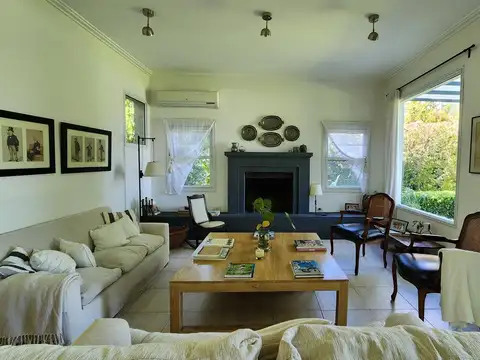 Casa en Venta en Los Ombues, USD 890.000