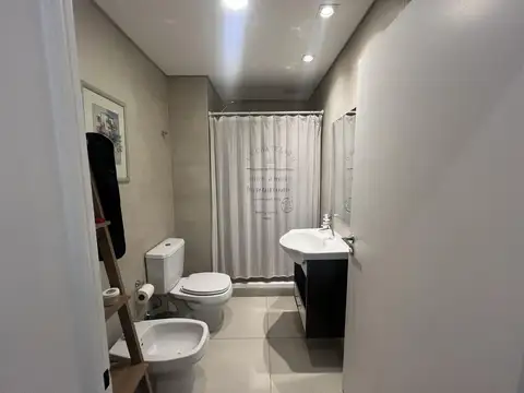 Departamento en Alquiler con 2 cocheras