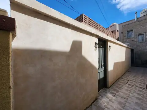 Iannone 900, Piso PB