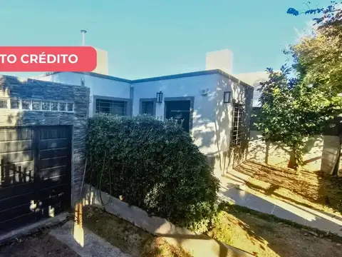 Venta Casa 2 Dorm., Pileta La Calera Córdoba