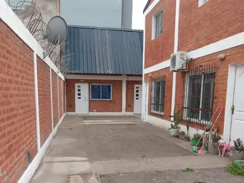 Depto Tipo Casa en Venta en Cipolletti, USD 95.000