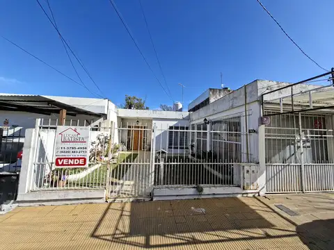 APTO CREDITO - CASA AMERICANA + LOCAL - OPORTUNIDAD