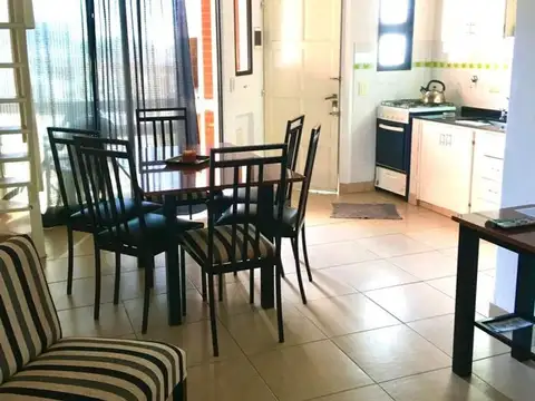 Departamento 5 ambientes con 4 baños