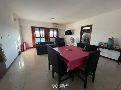 DEPARTAMENTO 3 DORMITORIOS - BARRIO ROMA