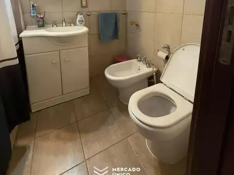 DEPARTAMENTO 3 DORMITORIOS - BARRIO ROMA