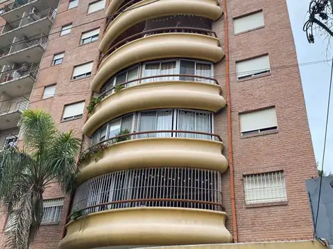 Serrano 1600, Piso 8