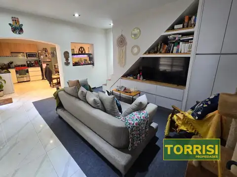 CASA 200m2 5amb LOTE PROP TERR PATIO COCH YAPEYÚ 500 ALMAGRO