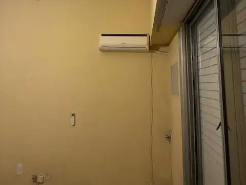 Casa 2 ambientes con 1 baño