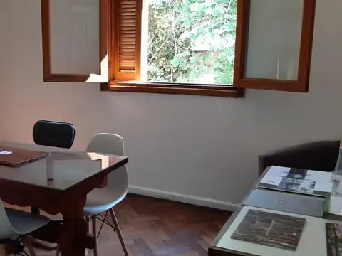 Depto Tipo Casa 5 ambientes con 2 baños