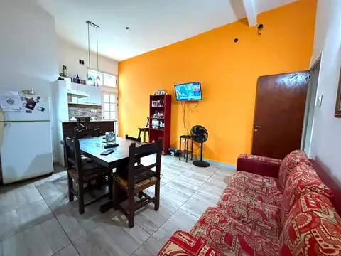 Depto Tipo Casa en Venta de 3 ambientes