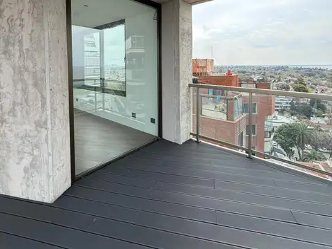 Departamento en Alquiler con 2 cocheras