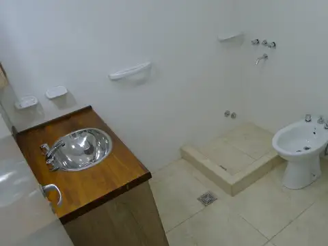 AMPLIO Y MODERNO DUPLEX EN VENTA