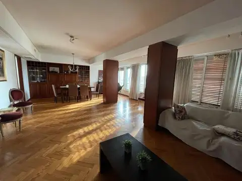 Departamento en Alquiler de 4 ambientes