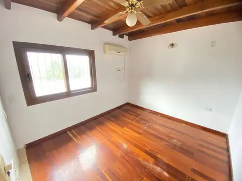 Casa en Alquiler de 4 dormitorios