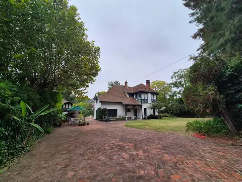 Casa en Venta de 5 dormitorios
