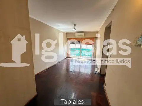 Departamento de 3 ambientes en venta en Tapiales