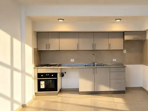 Avenida Doctor Ricardo Balbín 3400, Piso 8