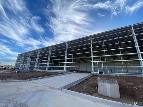 Alquiler Galpón Industrial 3900 m2 Moreno